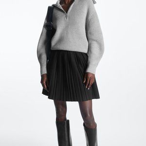 COS PLEATED WOOL-BLEND SKIRT w Pockets